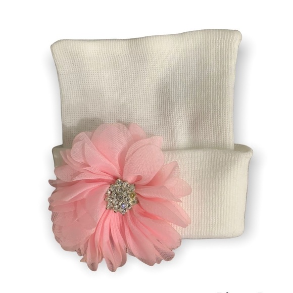 Newborn Hospital Hat Beanie White With Pink Blossom & Rhinestone Center New. NWT - Picture 1 of 3